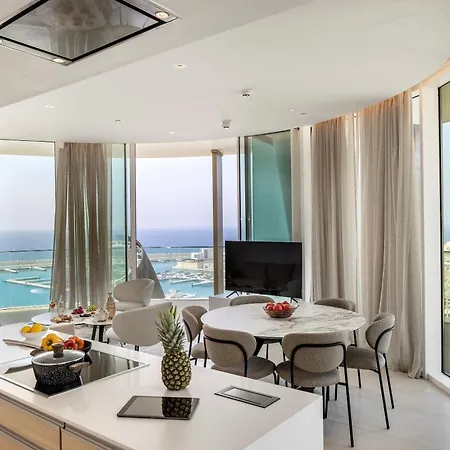 Apartment Marina East Tower *
