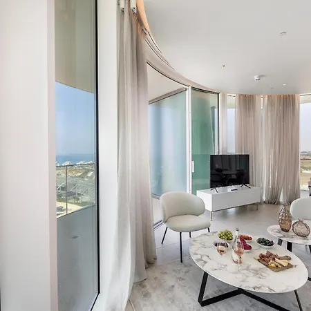 Apartment Marina East Tower