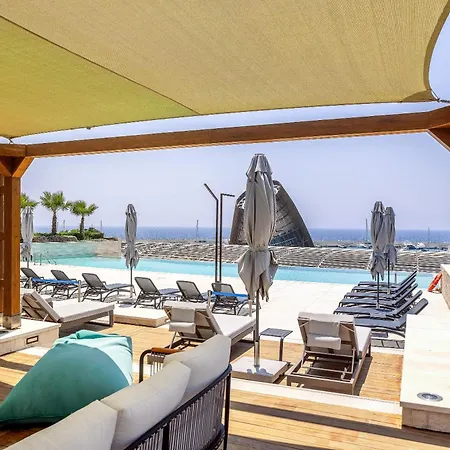 Marina East Tower Apartment
